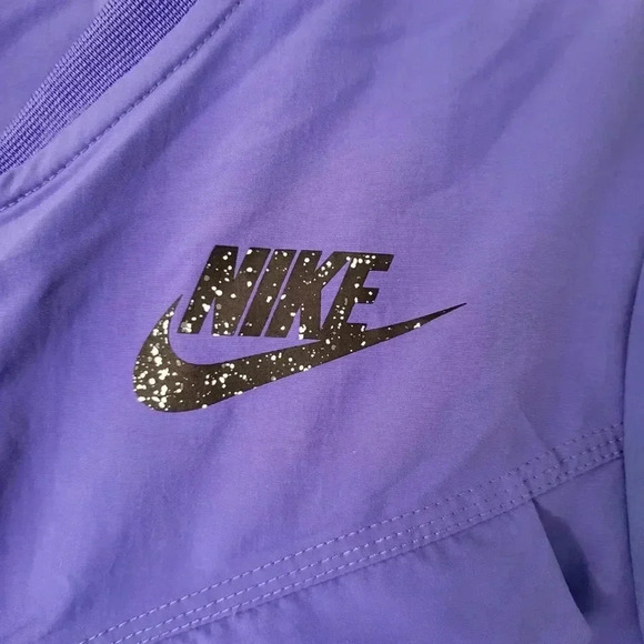 The Nike Big Kids' Sportswear KP Union Blue/White Suit (looks purple to me) - Picture 4 of 5